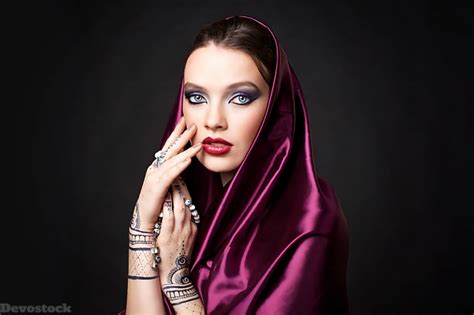 Top Hijab Images Collection Muslim Women Girls 157