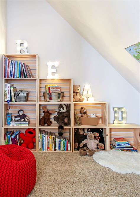 Want to encourage the kids to take a break from the tv? 20 Cozy DIY Reading Nooks For Kids | HomeMydesign