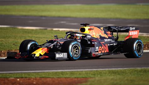 Red Bull Launch Rb16 Verstappen And Albons 2020 F1 Car Revealed