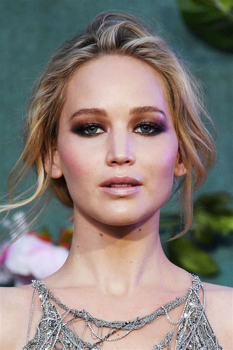 Woah Just Look How Stunning Jen Looked On The Red Carpet The Eye