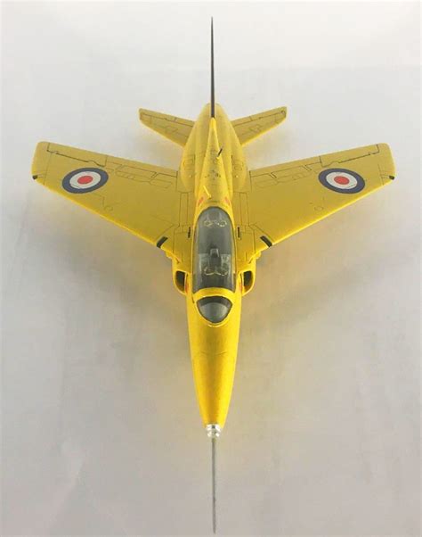 Airfix 172 Folland Gnat T1 Yellowjacks Ready For Inspection