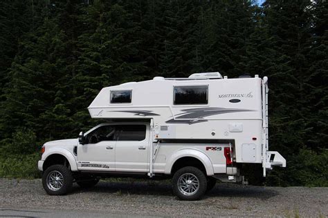 Northern Line Offers Several Season Short Bed Truck Campers Built For
