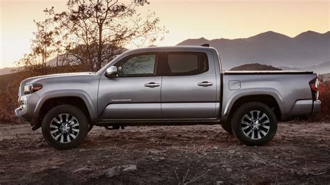 2020 Toyota Tacoma Debuts With A New Look And Features
