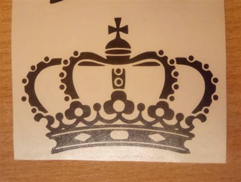 Crown Decals Wall Decals Gold Crown Crown Vinyl Decal Etsy
