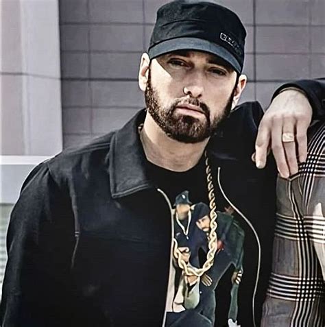 Pin By Kim Harwell On No Beard No Love Eminem Eminem Slim Shady