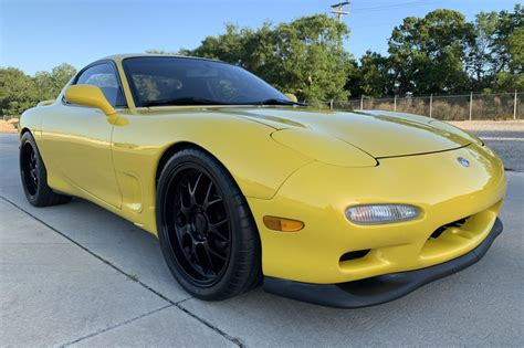 1993 Mazda Rx 7 R1 For Sale On Bat Auctions Sold For 26000 On April
