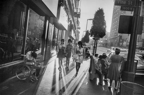 All Bright And Glittering Garry Winogrand Street Photographers