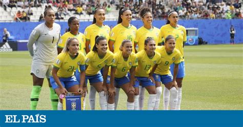 No entanto, atletas afirmaram que não vão se negar a vestir a camisa do brasil e disputarão o torneio. AO VIVO | Brasil x Austrália pela Copa do Mundo feminina ...