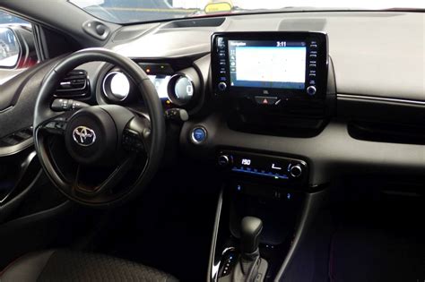 Novo Toyota Yaris Mais Eficiente A Pensar Na Vida Urbana