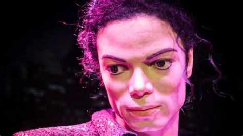 Autopsy On Michael Jackson Reportedly Reveals Bald Head Strange