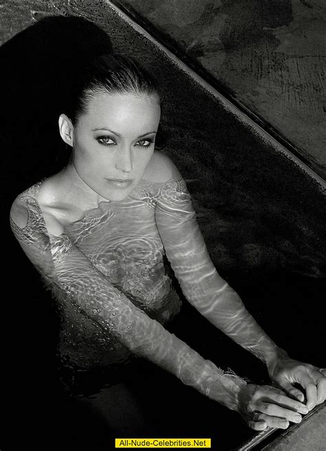 Olivia Wilde Naked In A Water Photoset