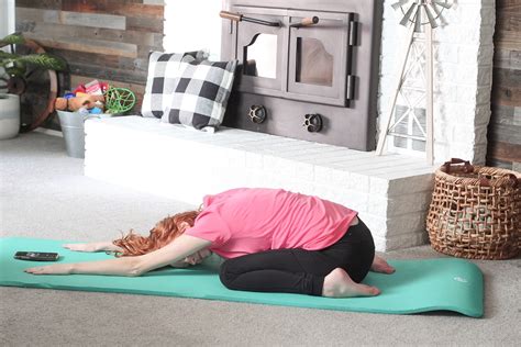 8 Easy Prenatal Yoga Poses For The Second Trimester Of Pregnancy