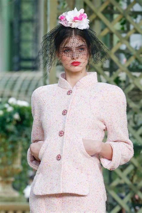 Chanel Spring 2018 Couture Fashion Show Details See Detail Photos For