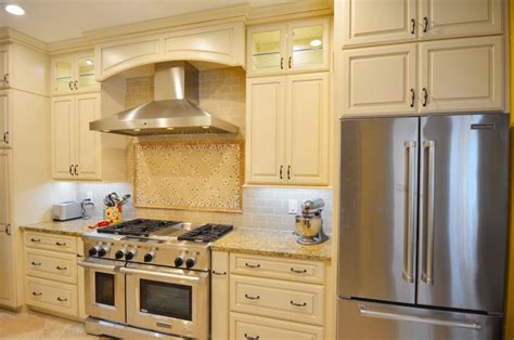 Deep discounts on the best variety of real wood kitchen cabinets, bathroom vanities, and granite countertops in the tampa bay area! Used Kitchen Cabinets Tampa Fl - New And Used Kitchen ...