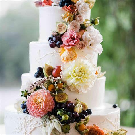 30 Summer Wedding Cakes That We Cant Get Enough Of