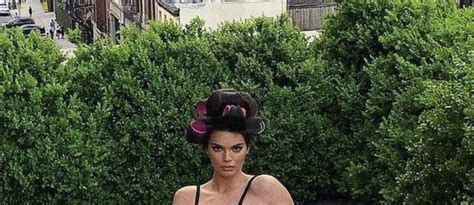 Kendall Jenner Drops Thirst Traps Showing Off Her Curves In Black Lingerie Blacksportsonline