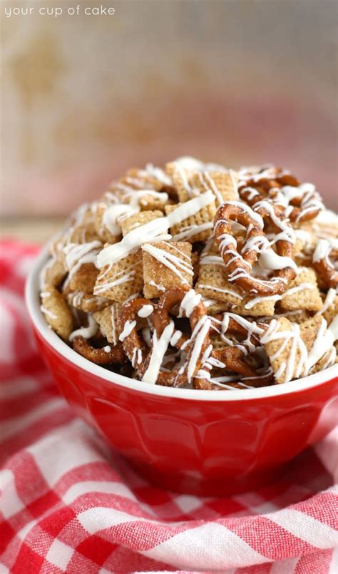 Recipe for puppy chow ingredients: White Chocolate Churro Chex Mix and 2 KitchenAid Giveaways ...