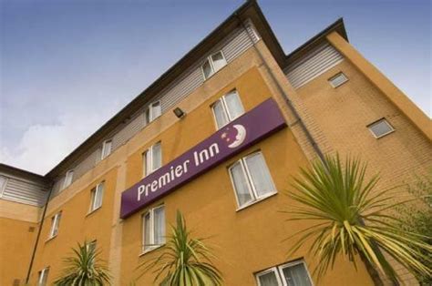 Hotel description take centre stage at premier inn london leicester square, right in the heart of the west end. Premier Inn London Croydon West - Purley A23 Hotel ...