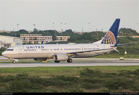 Aircraft Photo Of N Boeing Er United Airlines