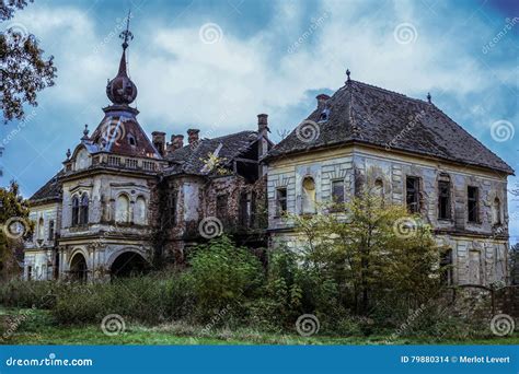 Abandoned Castle Bissingen In Vlajkovac Stock Photo Image Of Building