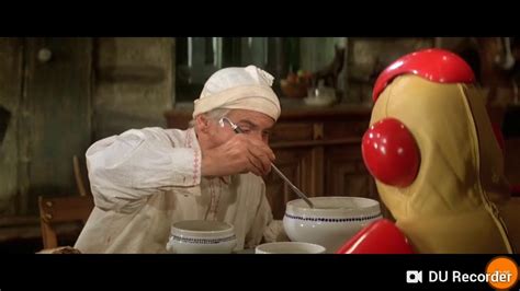 🤣🤣la Soupe Aux Choux 😂 Dinner With An Alien Louis De Funes Youtube