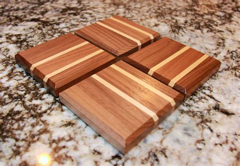 Wood Coaster Set Of 4 In 2020 Wood Coasters Solid Walnut Wood