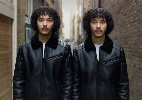 Thought Provoking Portraits Of Identical Twins Reveal Their Similarities And Differences