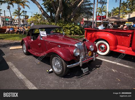 Naples, Florida, Usa Image & Photo (Free Trial) | Bigstock