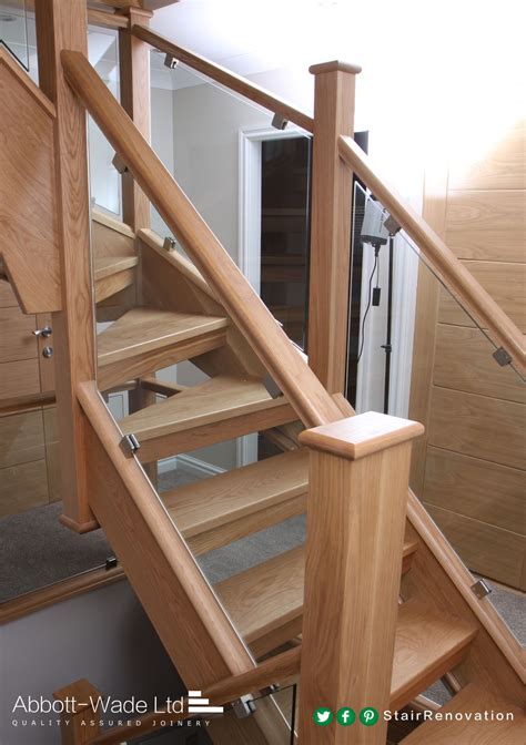 Open Tread Oak And Glass Staircase Glass Staircase House Stairs