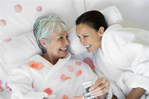 5 Mothers Day Spa Treatments Your Mom Will Love Zz Day Spa