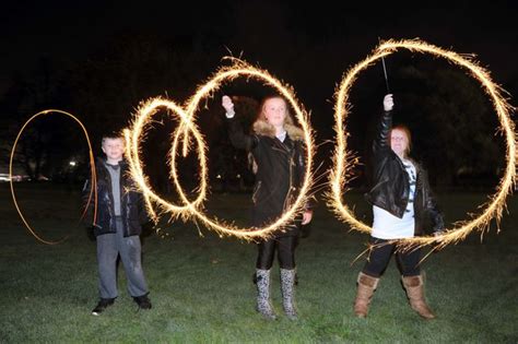 Fireworks Dazzle Merseyside On Spectacular Bonfire Night Liverpool Echo