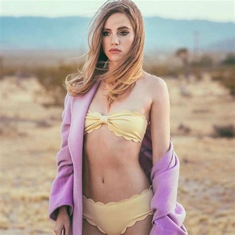 Suki Waterhouse Nude And Sexy 39 Photos The Fappening