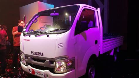 Lihat ide lainnya tentang mobil, modifikasi mobil, gambar. Download Gambar Mobil Isuzu Pick Up - RIchi Mobil