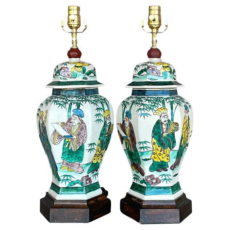 Pair Hand Painted Porcelain Chinoiserie Table Lamps At 1stdibs Kaiser