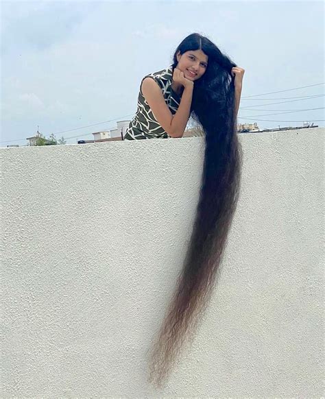 teen who set guinness world record for longest hair donates it to inspire others to do the same