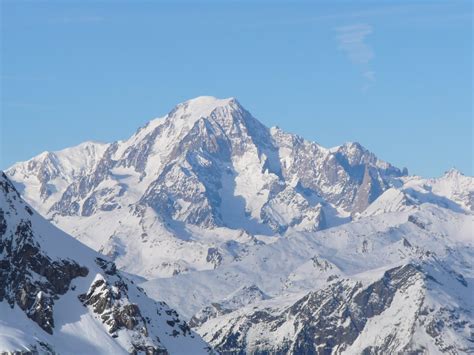 65 Year Old Austrian Man Slips To His Death Descending Mont Blanc
