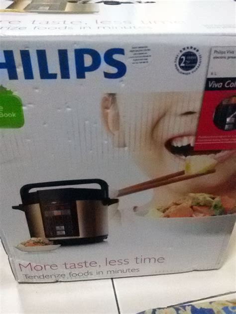 Just dump in all your ingredients into the pot and let it cook your meal to perfection, freeing you to clean the house or read a book. Yeayyy!! Philips Pressure Cooker in the house :D - ..Life ...