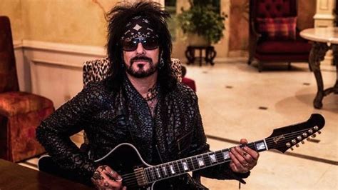 MÖtley CrÜe Nikki Sixx Reveals That Live Wire Is Actually About