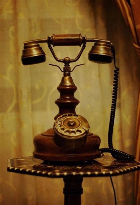 تليفون قديم ( تليفون انتيك ) | Vintage phones, Antique ...
