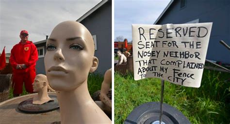 Man Gets Revenge On Nosy Neighbor By Having A Mannequin Party In His Front Yard Goodfullness