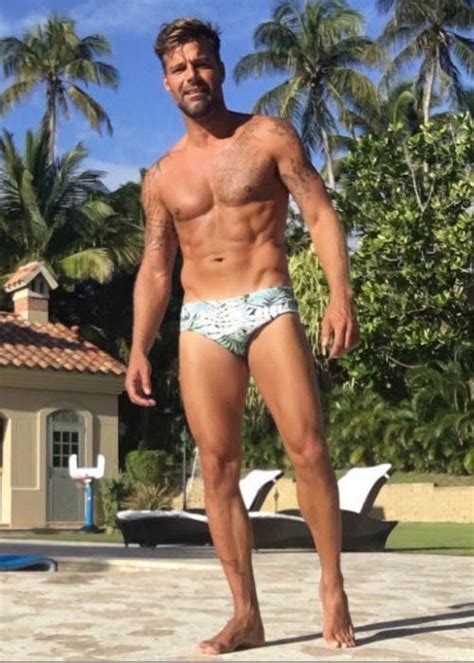 Ricky Martin Height Weight Body Statistics - Healthy Celeb