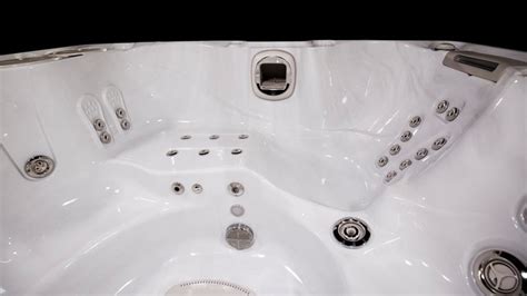 770 Platinum 7 Person Hot Tub Welton Pool And Spa