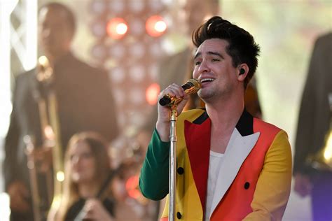 Panic At The Disco Breaking Up So Brendon Urie Can Focus On Fatherhood