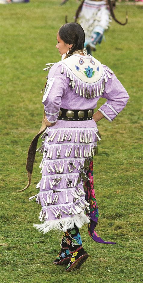 Pow Wow Dance Styles Explained Two Row Times Native American Dress Jingle Dress Dancer