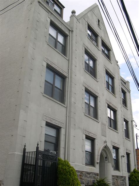 The most comprehensive site for apartments, homes for rent and moving services. 17 Coligni Ave New Rochelle, NY 10801 Rentals - New ...