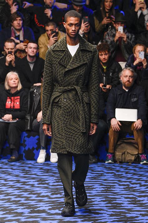 Shop the largest collection high fashion pieces. MFW: Marcelo Burlon County Of Milan Fall Winter 2020.21 ...