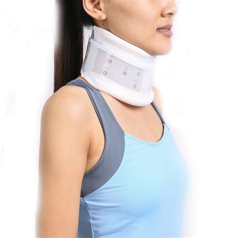Medical Type Ii Plastic Adjustable Breathable Neck Support Brace Hard