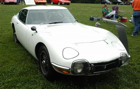1967 1970 Toyota 2000gt Car Review Top Speed