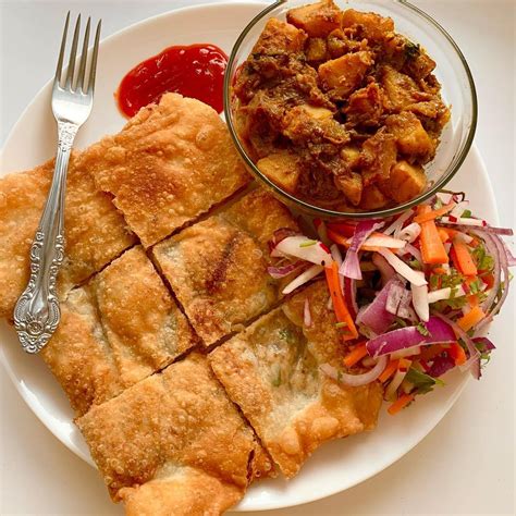 20 Famous Street Foods In Kolkata You Must Try Geek Of Adventure
