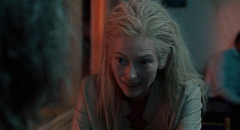 Only Lovers Left Alive 019